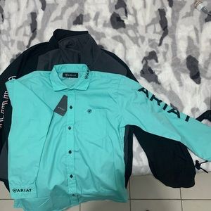 NWT ariat long sleeve shirt